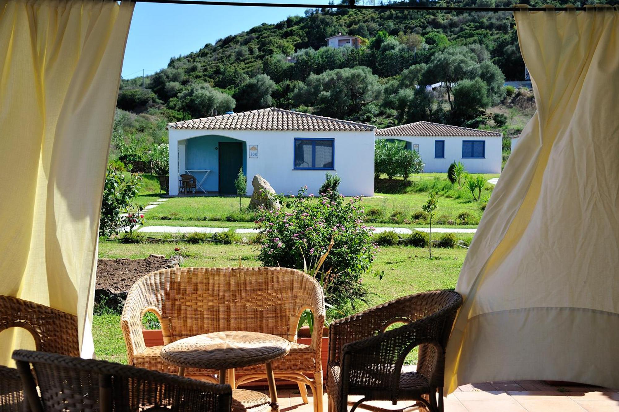 Hotel Baia Cea Bari Sardo Ruang foto