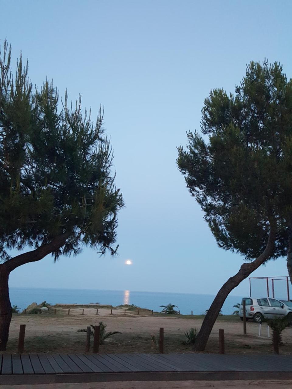 Hotel Baia Cea Bari Sardo Bagian luar foto